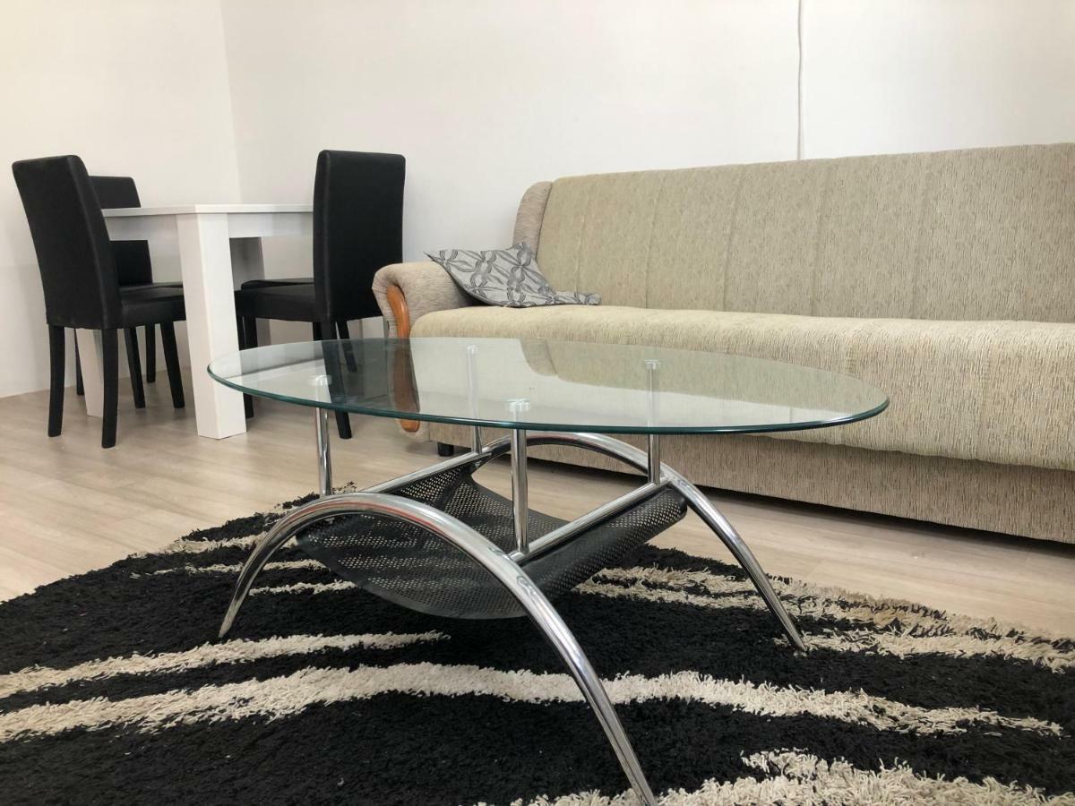 Piccolo Apartment Novi Sad Luaran gambar